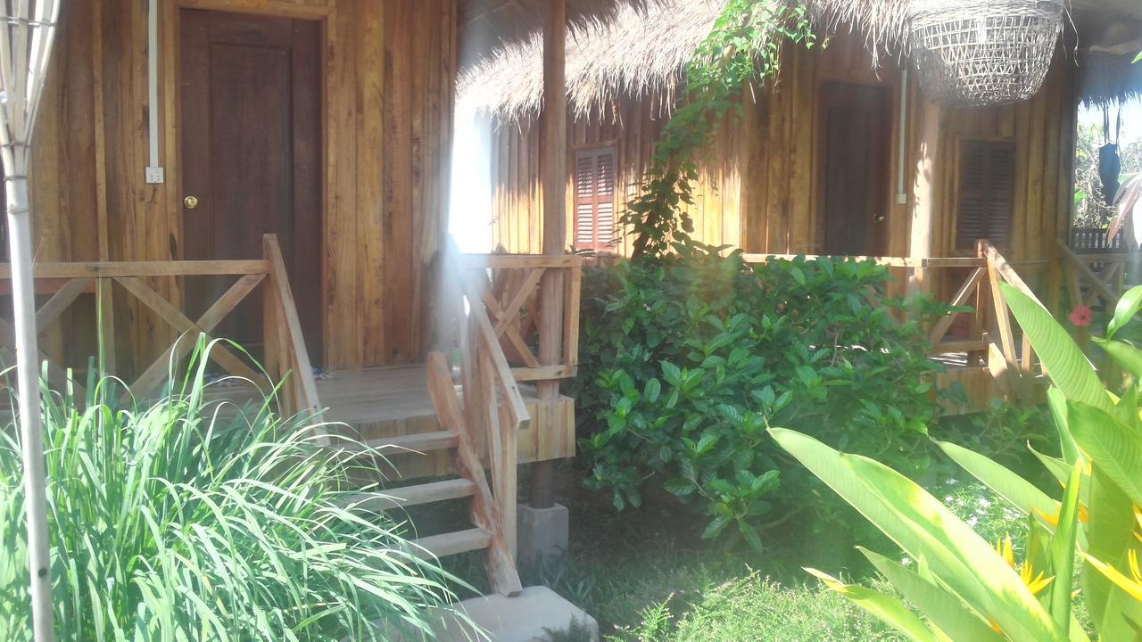 Bird Of Paradise Bungalows Kep Exterior foto