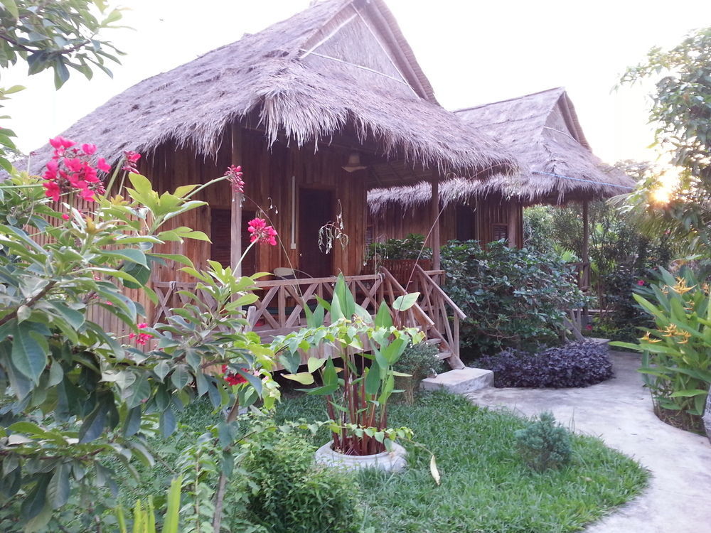 Bird Of Paradise Bungalows Kep Exterior foto